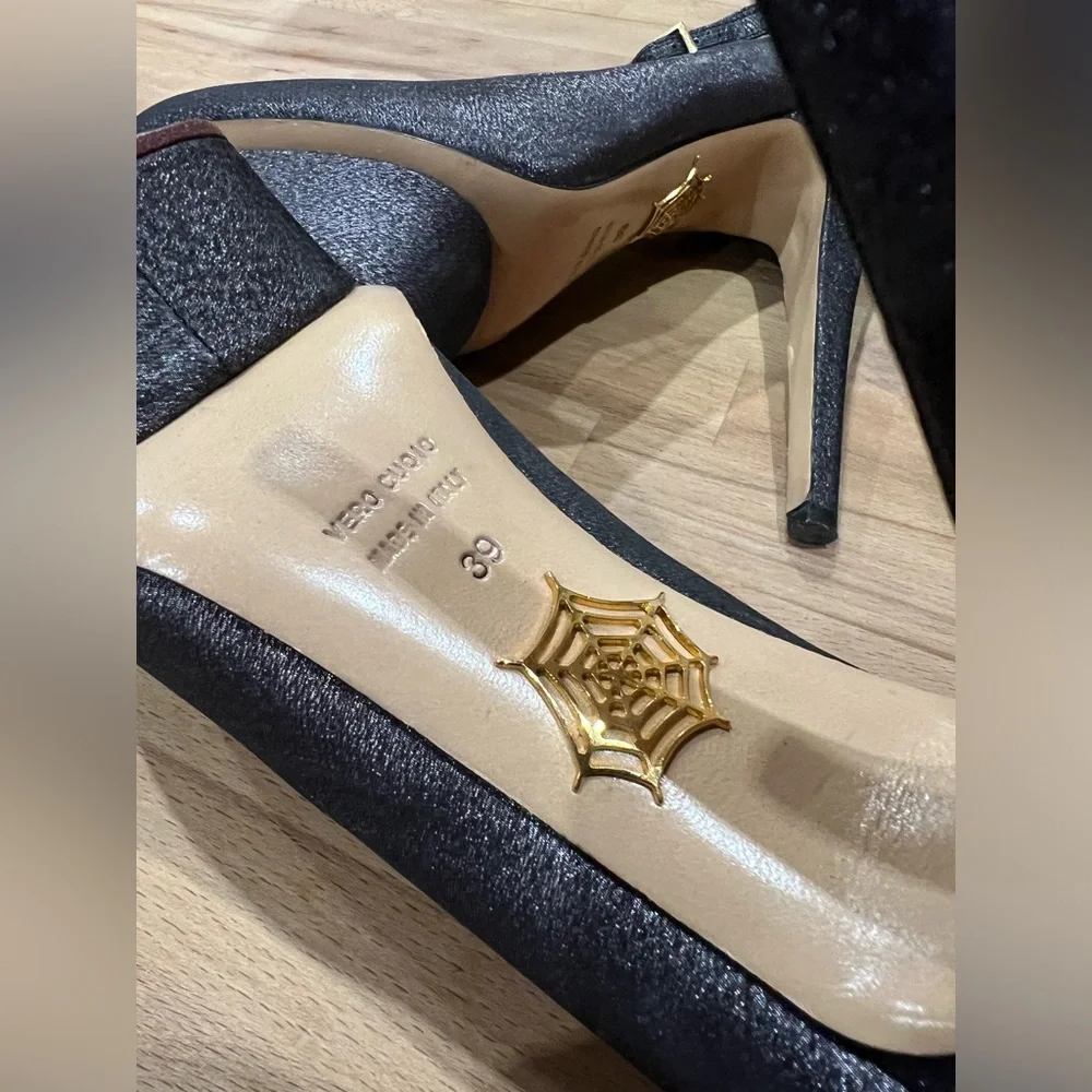 Charlotte Olympia Black Platform Heels - Picture 8 of 10